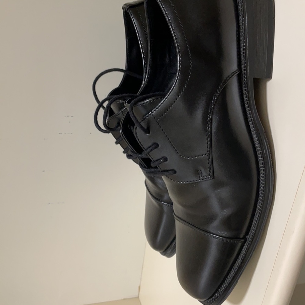 ALFANI dress shoes - Picture 2 of 3